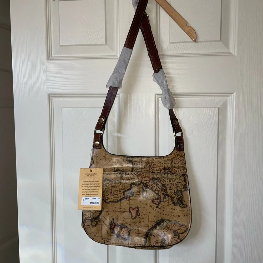 Patricia Nash Leather Map Purse New - Picture 2 of 3